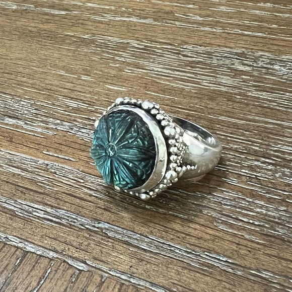 Stephen Dweck Jewelry - Stephen Dweck sterling silver Labradorite ring